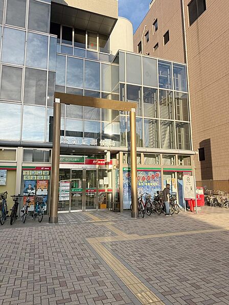 光が丘郵便局　徒歩8分