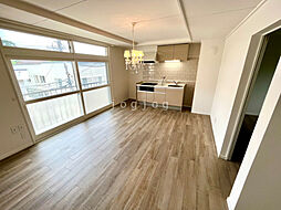 ＣＨＥＺＭＯＩ G 3階2LDKのリビング/ダイニング