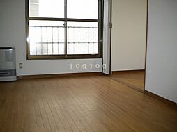 デイリーハットI 102 1階1DKのリビング/ダイニング