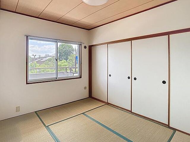 和室 スカイハイツ芳斉 2階/203