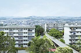 UR鈴蘭台第五 0020-0401 ｜ 兵庫県神戸市北区君影町1丁目（賃貸マンション2LDK・4階・55.45㎡） その1