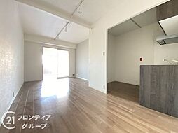 シャトー三愛　中古マンション 1LDKのリビング/ダイニング