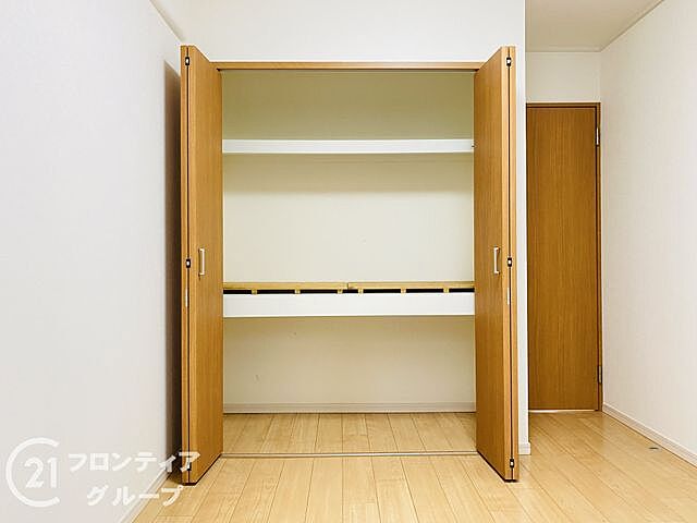 収納 パレ京橋1番館　中古マンション 1階/-