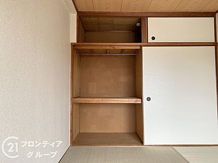 各居室には押入れやクローゼットなどの収納スペースがしっかりと確保されています。お部屋を広く使うことができ、家賃とローンの支払い比較など、資金計画に関するご相談も随時承ります