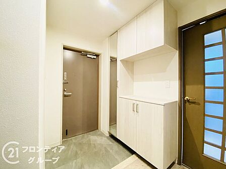 住まい探しで後悔しないためのポイントをスタッフがお伝えします。検討中の方もそうでない方も、まずは一度お話を聞かせてください