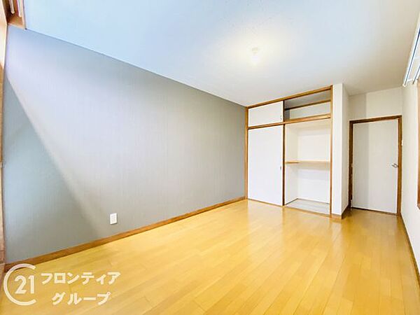 寝室を拡大表示
