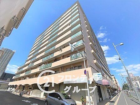住まい選びは、価格や立地だけでなく、将来の暮らし方まで含めて考えることが大切です。今の段階で気になっていることを、まずスタッフに話してみてください
