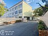 周辺：四條畷市立くすのき小学校 徒歩2分。 120m