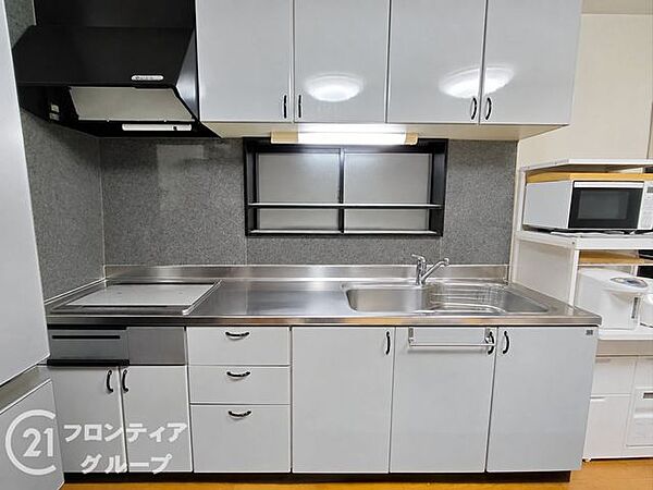キッチンを拡大表示
