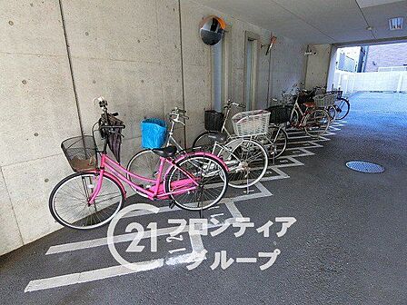 物件から受けた印象や、周辺の生活環境への疑問まで、気になることを何でも話してみてください。暮らしのイメージを一緒に整理していきましょう