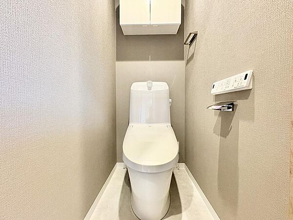 トイレを拡大表示