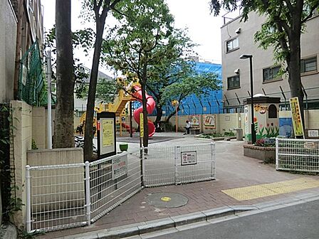 西大久保児童遊園まで約400m