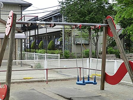 花園西公園まで約62m