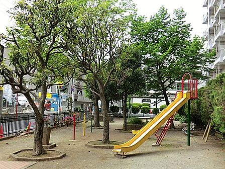 吉祥寺南公園まで約213m