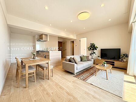 【配置してある家具や小物はCGによるイメージです。】【Livingroom】リビングルーム