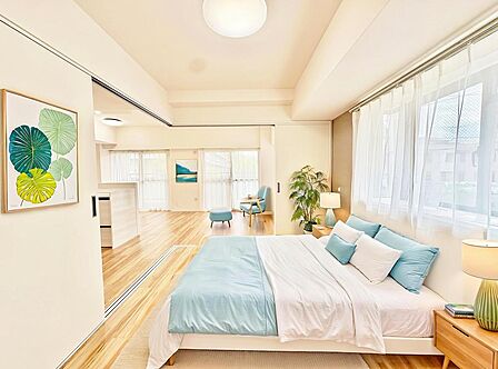 【配置してある家具や小物はCGによるイメージです。】【Bedroom】居室