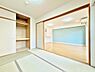 寝室：【Japanese style room】和室