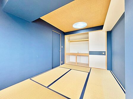 【Japanese-style room】和室