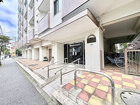 【Entrance】エントランス