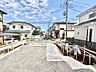その他：【Under construction】建設中