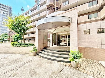 「AI加工により、空を晴天にしております」【Exterior】外観
