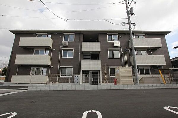 広島県福山市駅家町大字万能倉(賃貸アパート3LDK・3階・63.73㎡)の写真 その1