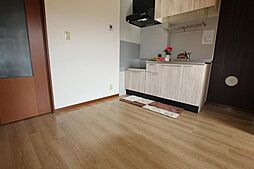 JR福塩線 神辺駅 徒歩5分の賃貸アパート 2階2LDKのリビング/ダイニング