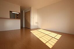 JR山陽本線 福山駅 バス5分 三吉町北下車 徒歩5分の賃貸アパート 2階1LDKのリビング/ダイニング