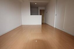 JR山陽本線 福山駅 徒歩28分の賃貸マンション 4階1LDKのリビング/ダイニング