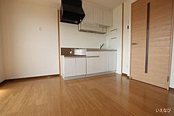 JR福塩線 湯田村駅 徒歩5分の賃貸アパート 2階2LDKのリビング/ダイニング