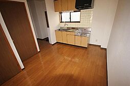 JR福塩線 道上駅 徒歩5分の賃貸アパート 2階1LDKのリビング/ダイニング