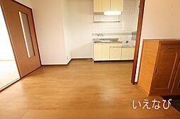 井原鉄道 井原駅 徒歩3分の賃貸アパート 2階2DKのリビング/ダイニング