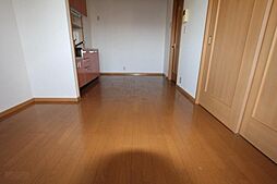 JR福塩線 道上駅 徒歩5分の賃貸アパート 2階2LDKのリビング/ダイニング