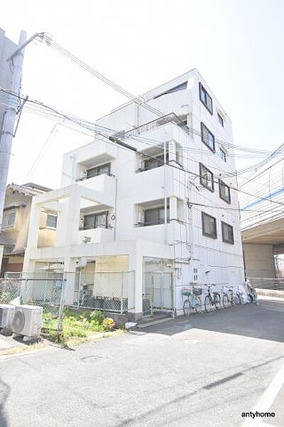 ルンルン江坂 ｜大阪府吹田市江坂町2丁目(賃貸マンション1K・5階・20.66㎡)の写真 その1