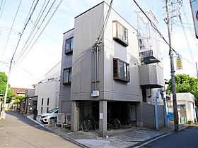 カーサヒロ  ｜ 大阪府吹田市泉町５丁目（賃貸マンション1R・3階・15.00㎡） その1