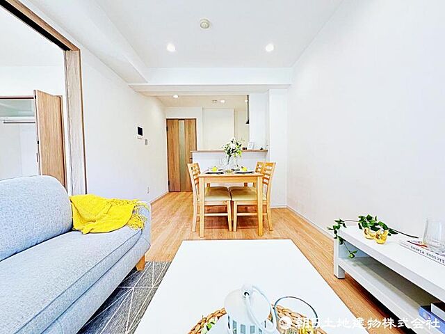 リビング/ダイニング シャインハイツ久米川駅前 2階/-