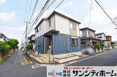 外観:ずっと住み続ける家だから、暮らしやすさも大切に考えています。 外観:ずっと住み続ける家だから、暮らしやすさも大切に考えています。