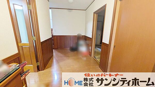 玄関を拡大表示