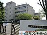 周辺：蓮田市立蓮田南中学校 徒歩5分。 350m