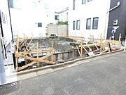 令和８年６月１０日撮影　基礎配筋中。