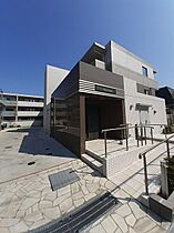 Ｆｅｅｊｕ田園調布 118 ｜ 東京都大田区田園調布５丁目39番2号（賃貸マンション1LDK・1階・40.97㎡） その1