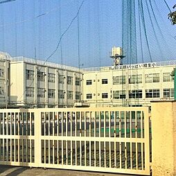 小学校「大田区立相生小学校まで524m」