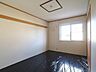 室内：室内