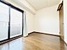 室内：北側の洋室2部屋はそれぞれバルコニーとつながっています！