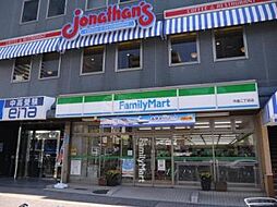 【コンビニエンスストア】ファミリーマート　月島二丁目店まで283ｍ