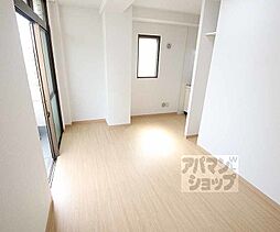 JR山陰本線 二条駅 徒歩10分の賃貸マンション 5階ワンルームのリビング/ダイニング