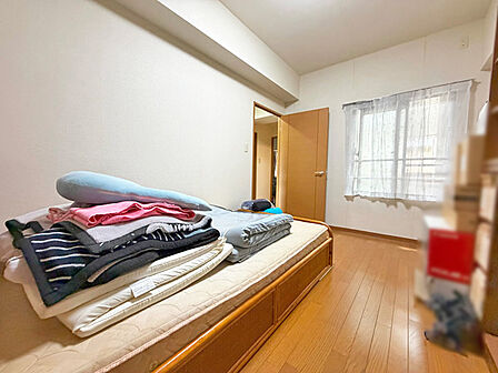 玄関からそのままお部屋に入れるので来客時もプライバシーを保てます