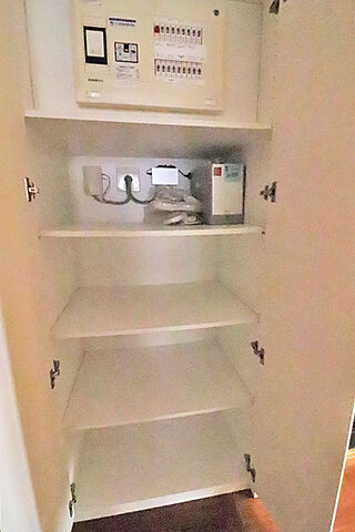 収納 ユトリシア参番街 6階/-