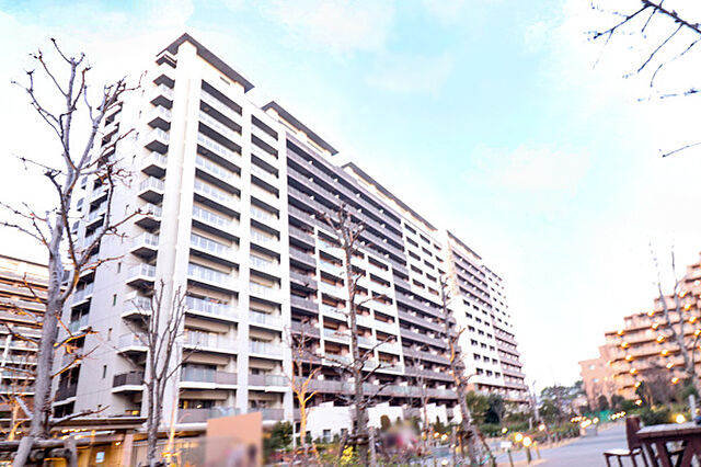 外観 ユトリシア参番街 6階/-