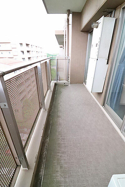 バルコニーを拡大表示